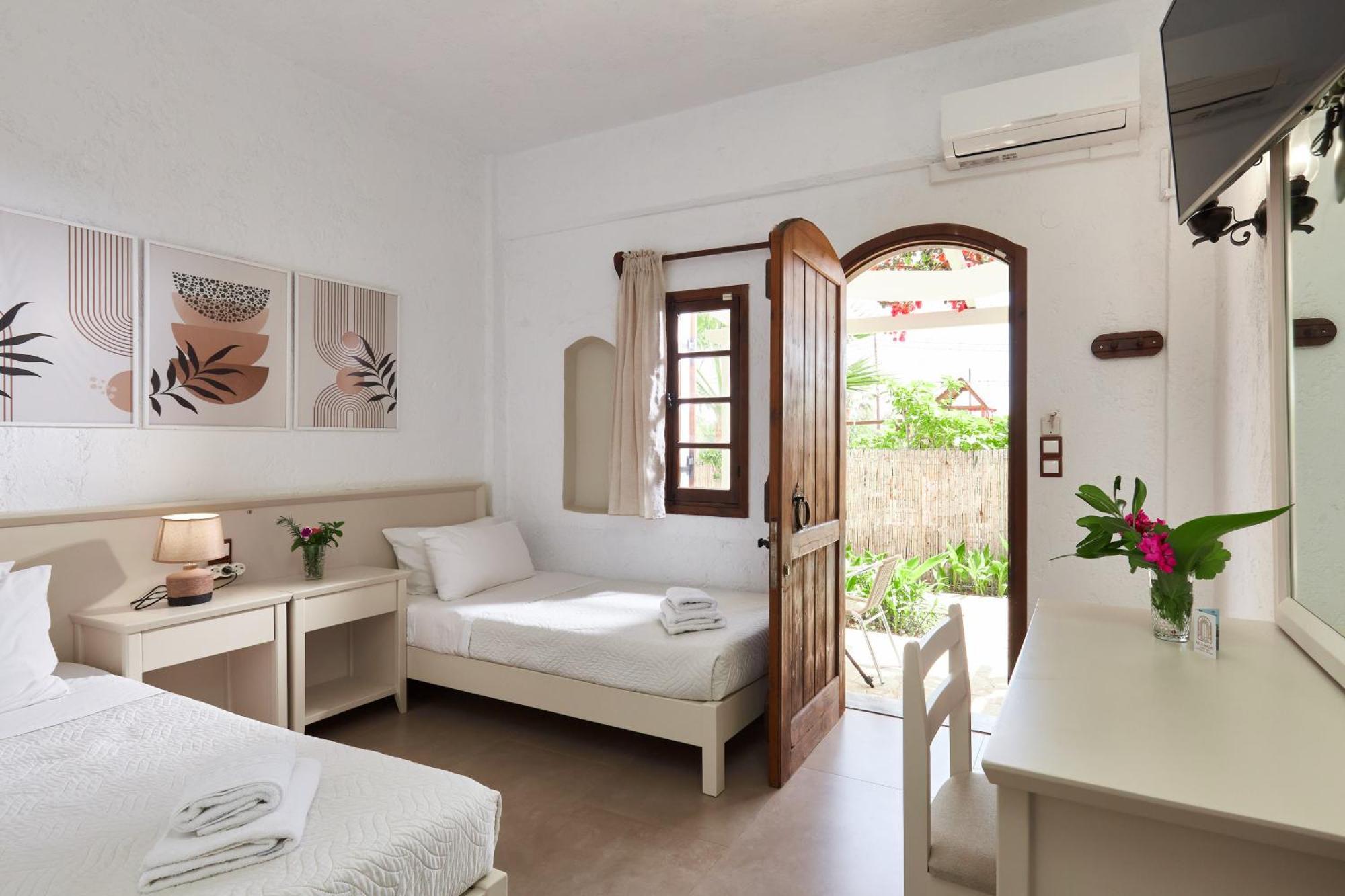 Mila Malia Studios Hotel Exterior photo